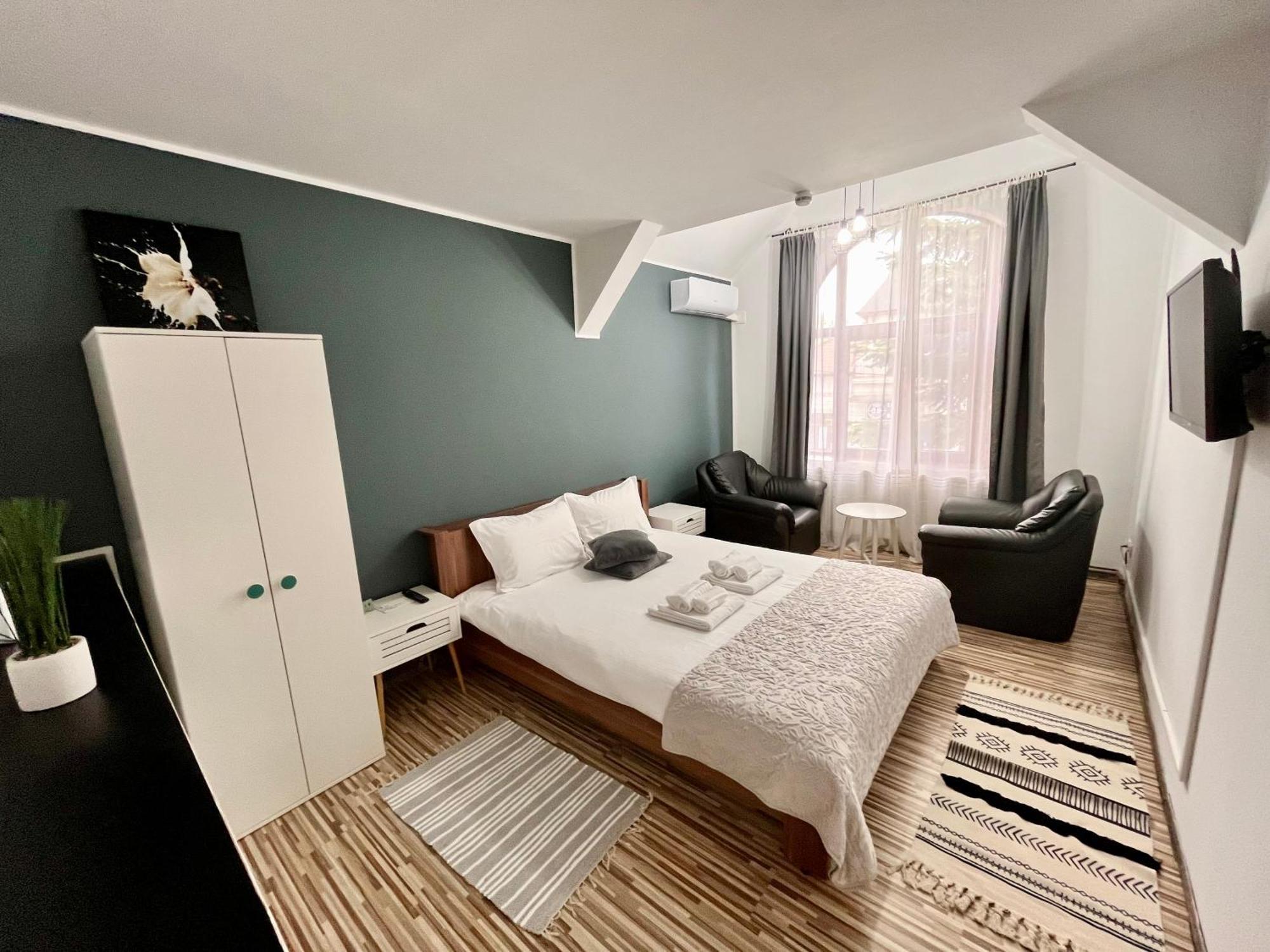 La Poarta Cetatii Villa Alba Iulia